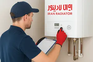 تعمیرکار متخصص در حال سرویس و تعمیر پکیج ایران رادیاتور